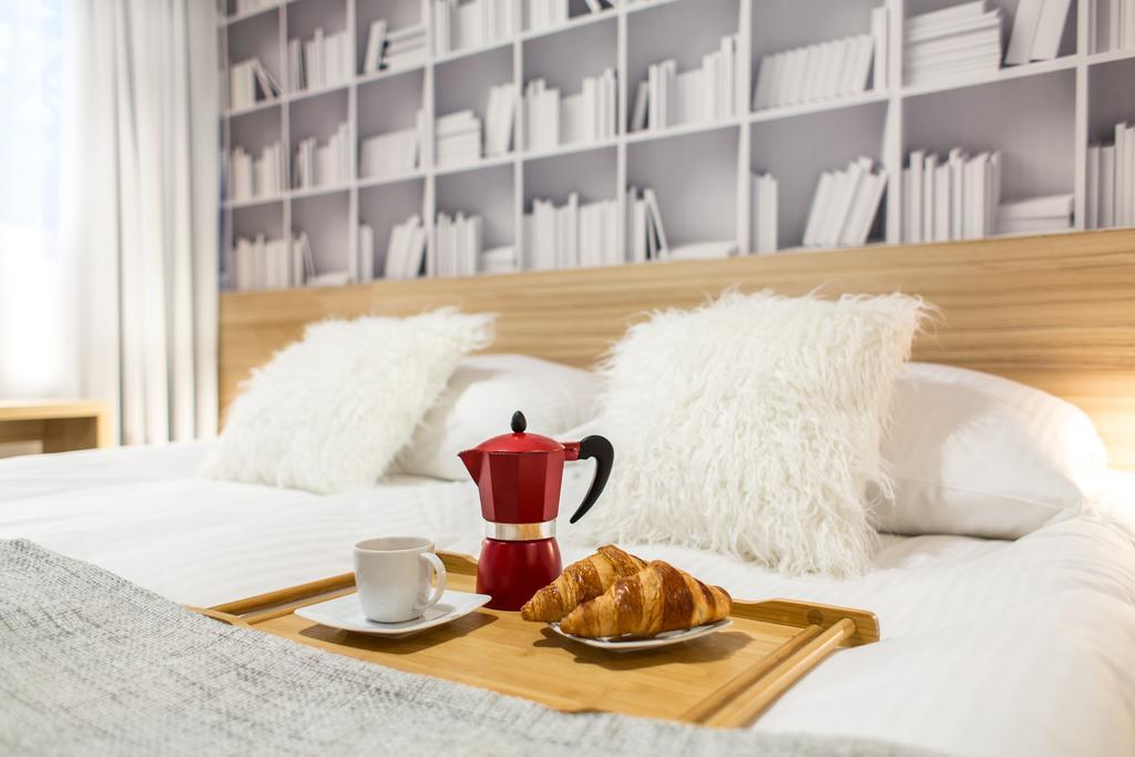 Smart Hotel Gdansk Ngoại thất bức ảnh